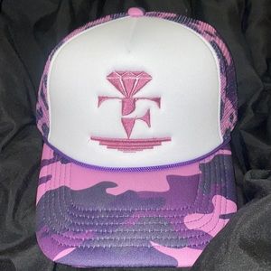 TopFlo trucker hat
